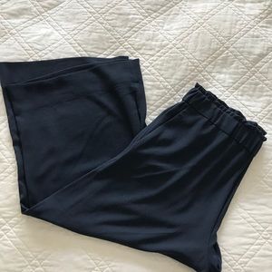 H&M flowy cropped pant
